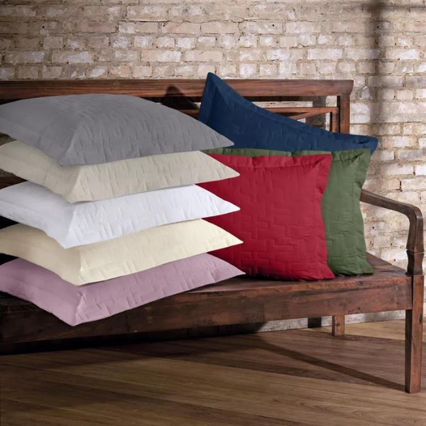 Porta Travesseiro em Matelassê Buettner